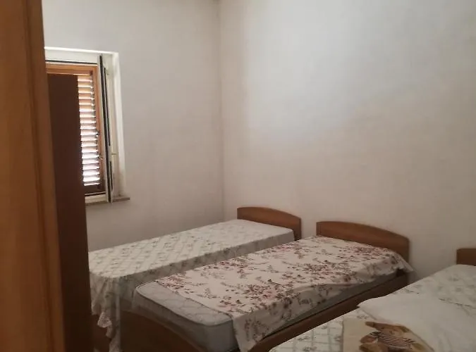 Fondaco Del Capo Capo Vaticano